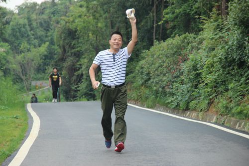 刑司学院工会组织教职工春游活动